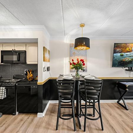 Walk To Anakeesta Romantic 1Br W Fireplace Gatlinburg Exterior photo